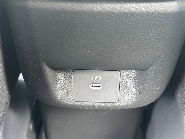 2025 Gray Sky Pearl Nissan Versa 1.6 SV FWD Sedan