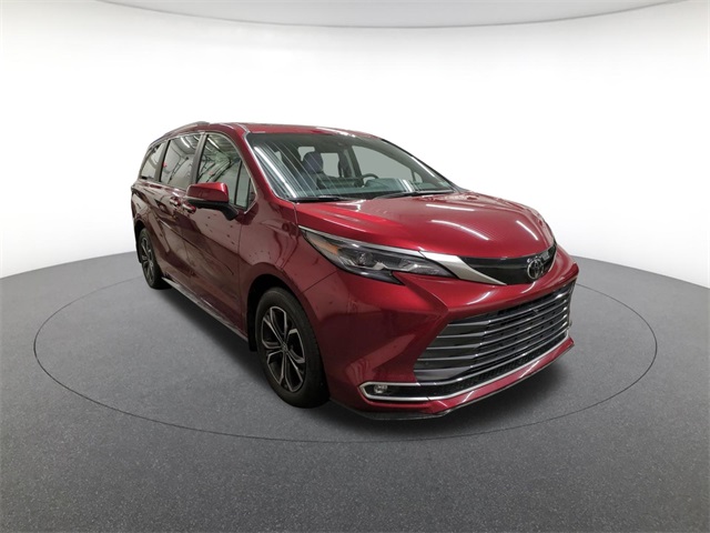 used 2026 Toyota Sienna car, priced at $61,991