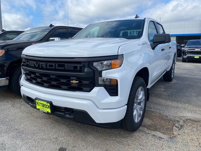 2026 Chevrolet Silverado 1500 Custom's photo