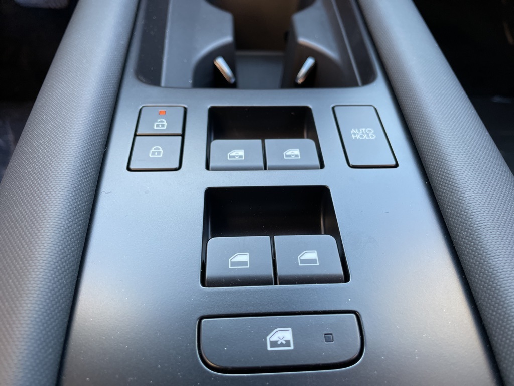 IONIQ 6 SEL