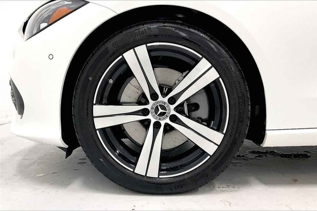 2025 Mercedes Benz C 300 4MATIC photo 11