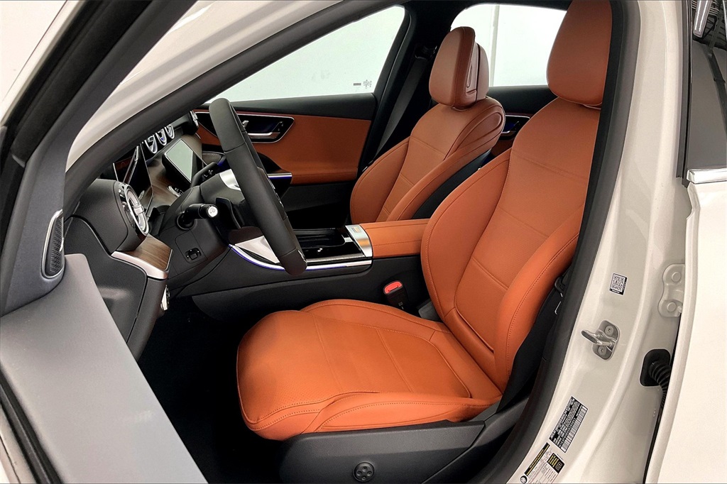 2025 Mercedes Benz C 300 4MATIC photo 9