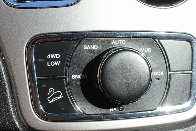 2019 Jeep Grand Cherokee Limited photo 11