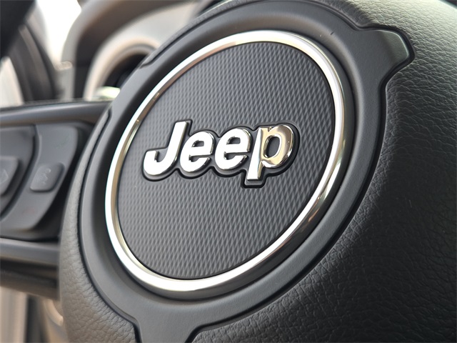 2025 Jeep Gladiator Sport photo 23