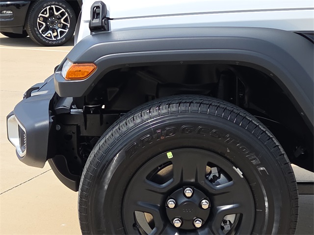 2025 Jeep Gladiator Sport photo 5