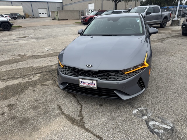 2022 Kia K5 GT-Line photo 3