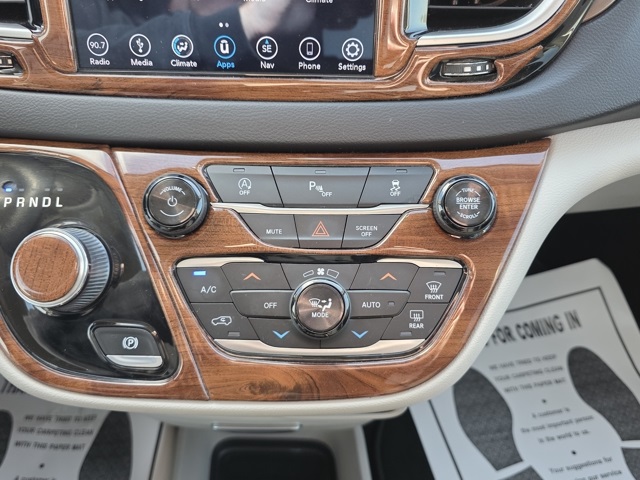 2018 Chrysler Pacifica Touring Plus