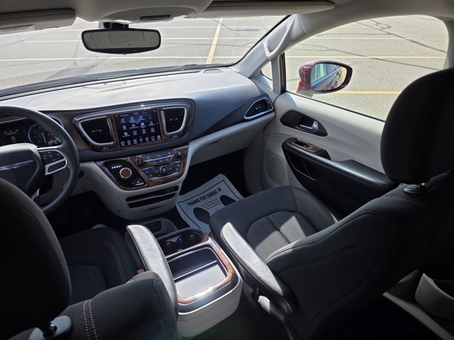2018 Chrysler Pacifica Touring Plus