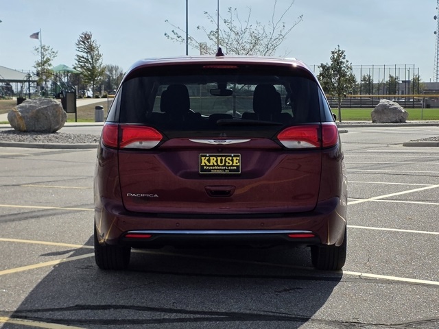 2018 Chrysler Pacifica Touring Plus