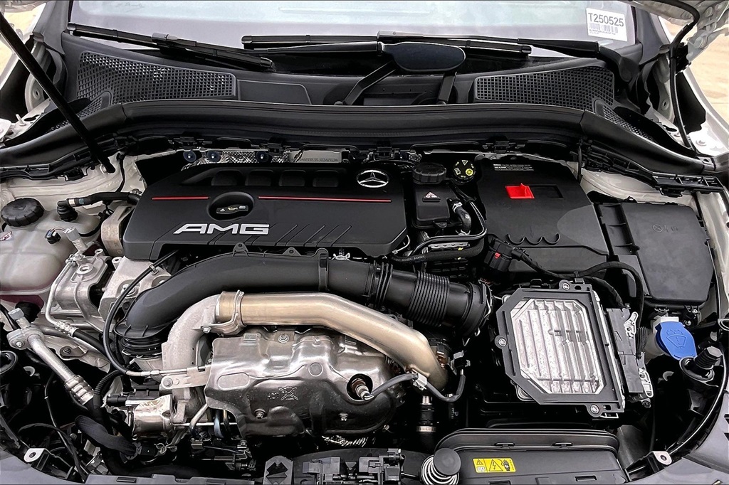 2025 Mercedes Benz GLA AMG 35 4MATIC photo 14