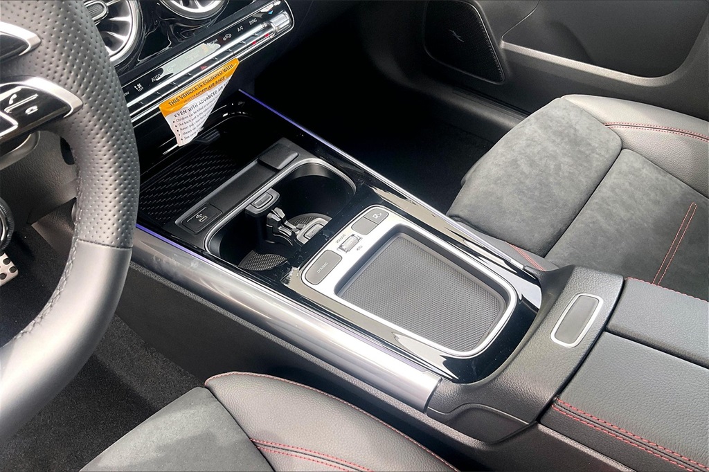 2025 Mercedes Benz GLA AMG 35 4MATIC photo 7