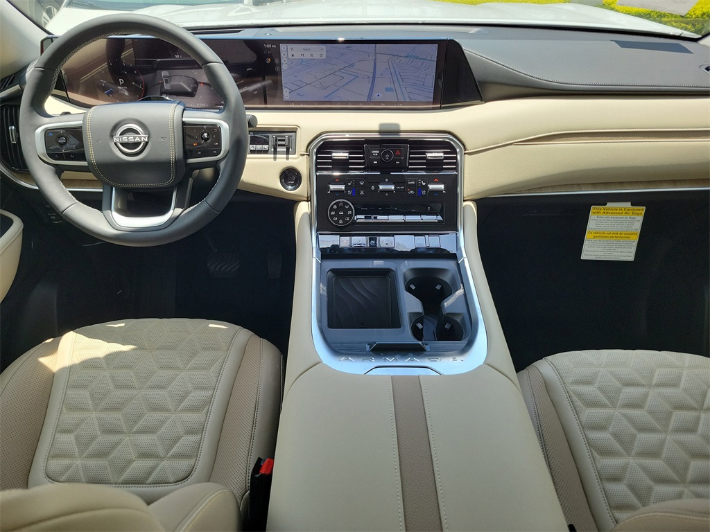 2025 White Pearl Nissan Armada Platinum Reserve 4X4 SUV