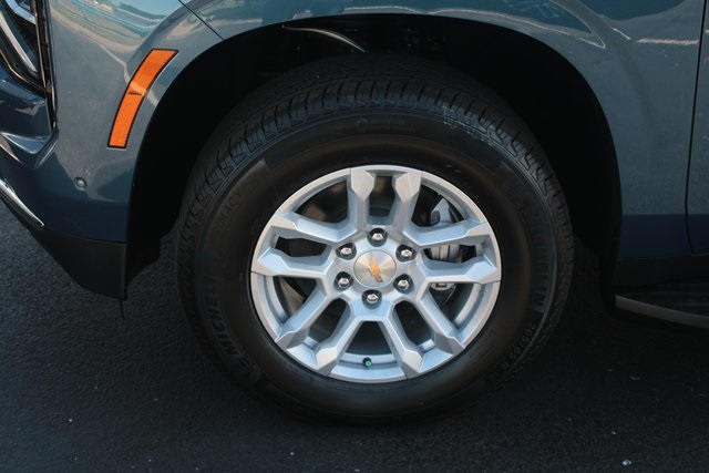 new 2026 Chevrolet Suburban car, priced at $65,995