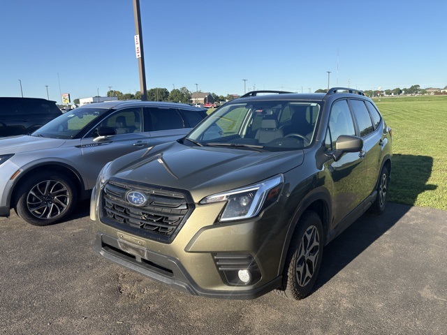 2023 Subaru Forester Premium