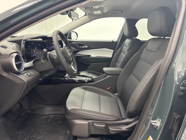 new 2026 Chevrolet Trax car, priced at $27,080