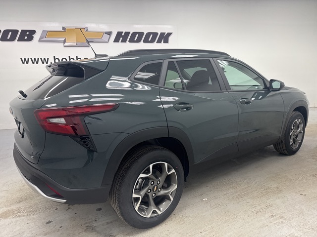 new 2026 Chevrolet Trax car, priced at $27,080