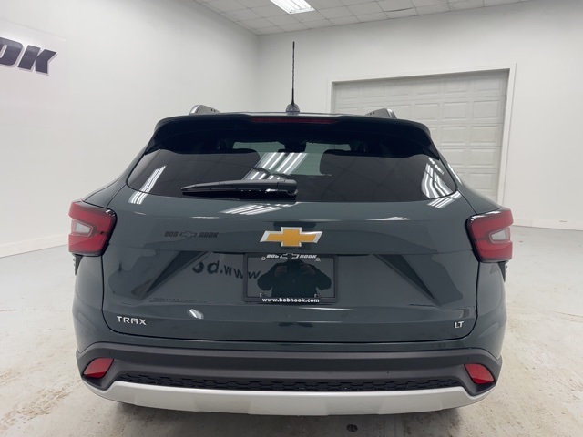 new 2026 Chevrolet Trax car, priced at $27,080