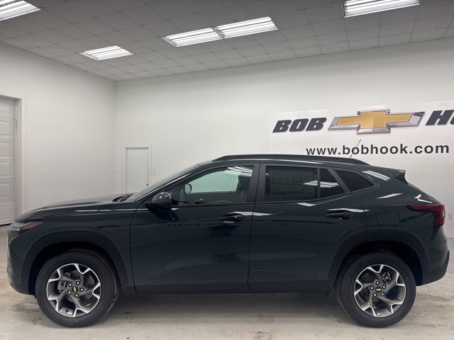 new 2026 Chevrolet Trax car, priced at $27,080