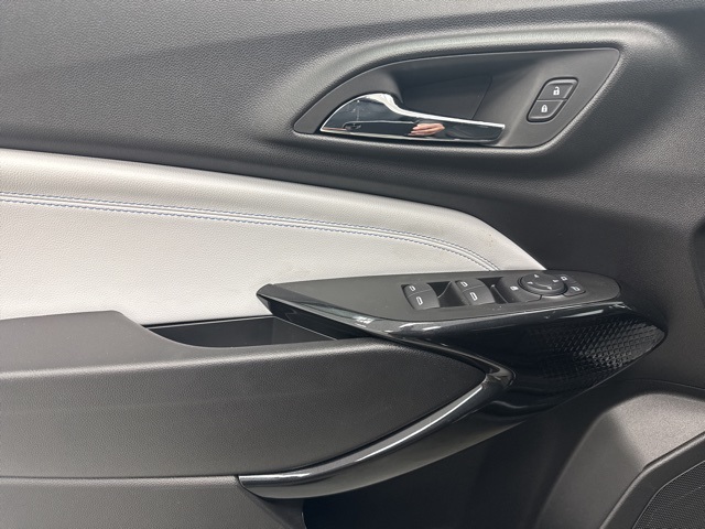 new 2026 Chevrolet Trax car, priced at $27,080