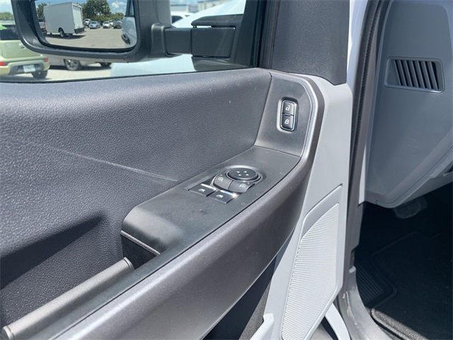 2025 Oxford White Ford Super Duty F-350 DRW XLT 4X4 Truck