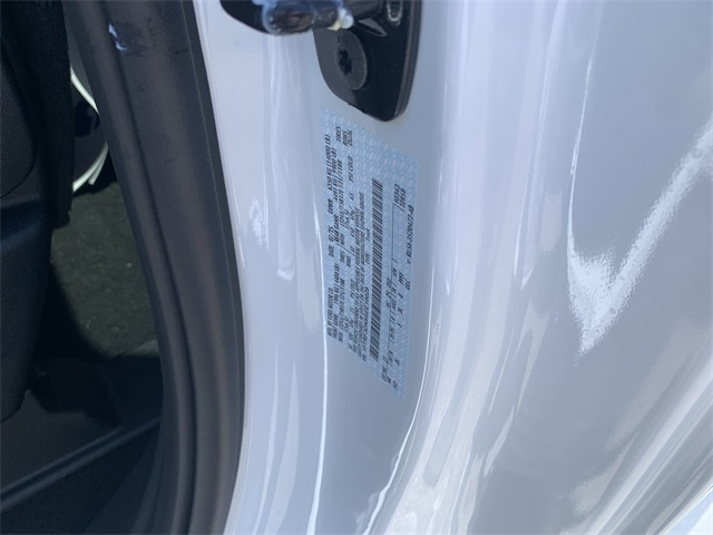 2025 Oxford White Ford Super Duty F-350 DRW XLT 4X4 Truck