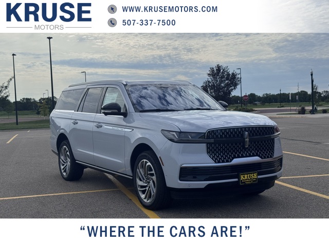2025 Lincoln Navigator L Reserve