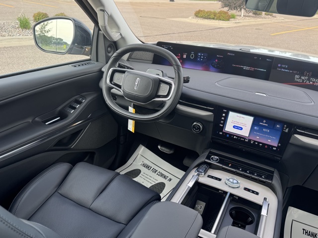 2025 Lincoln Navigator L Reserve