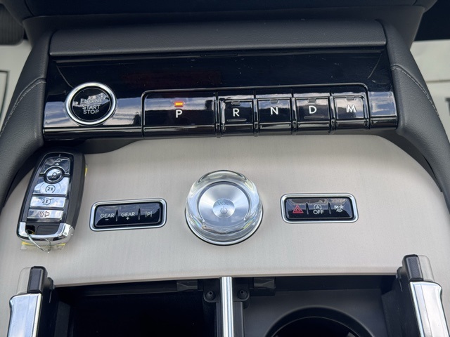 2025 Lincoln Navigator L Reserve