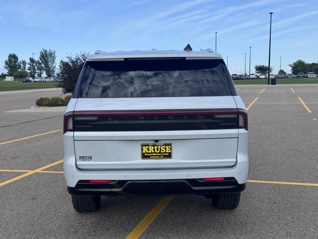 2025 Lincoln Navigator L Reserve