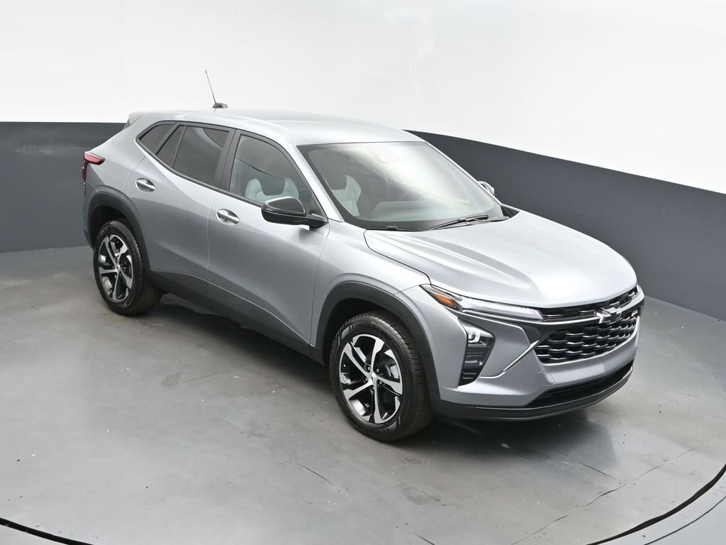 2025 Sterling Chevrolet Trax 1RS FWD SUV