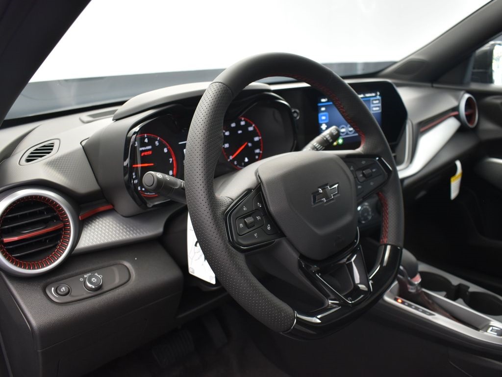 2025 Sterling Chevrolet Trax 1RS FWD SUV