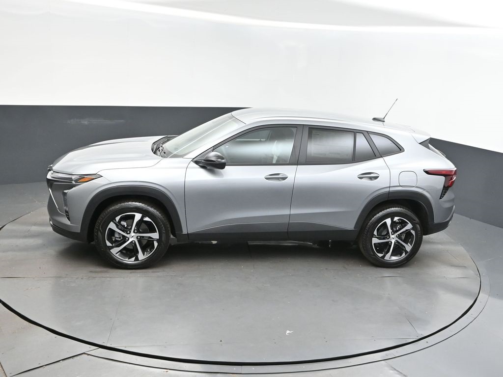 2025 Sterling Chevrolet Trax 1RS FWD SUV