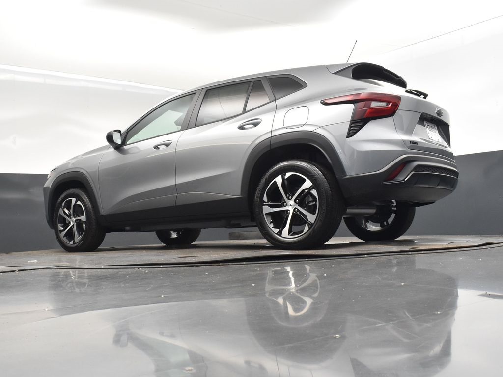 2025 Sterling Chevrolet Trax 1RS FWD SUV