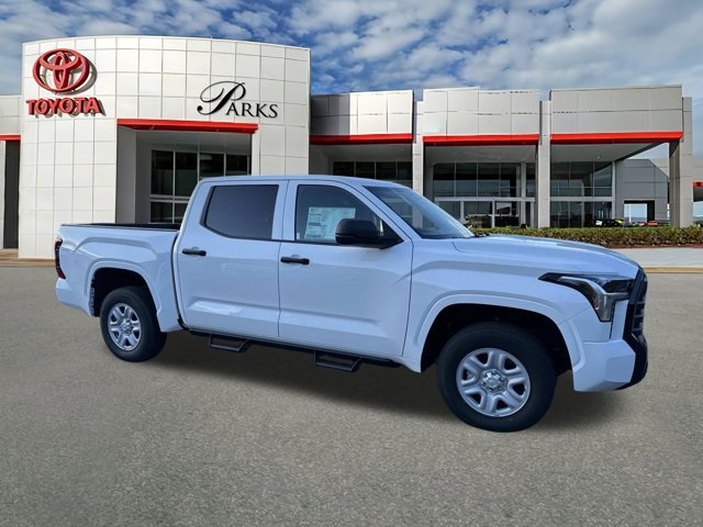 2026 Toyota Tundra SR's photo