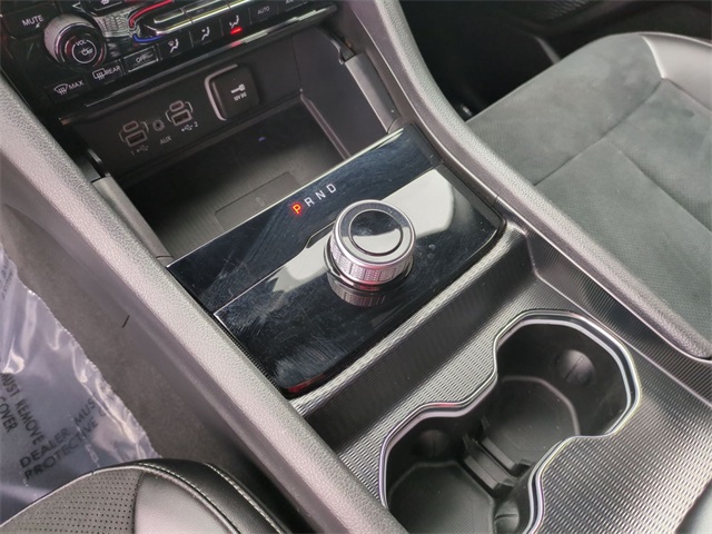 used 2025 Jeep Grand Cherokee L car, priced at $39,511