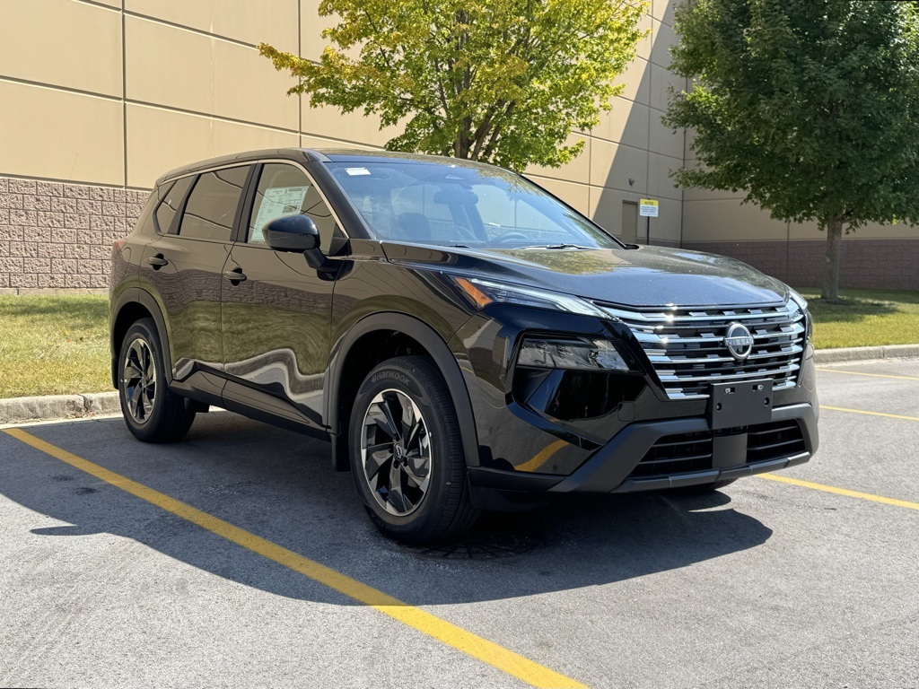 2026 Nissan Rogue SV photo 2