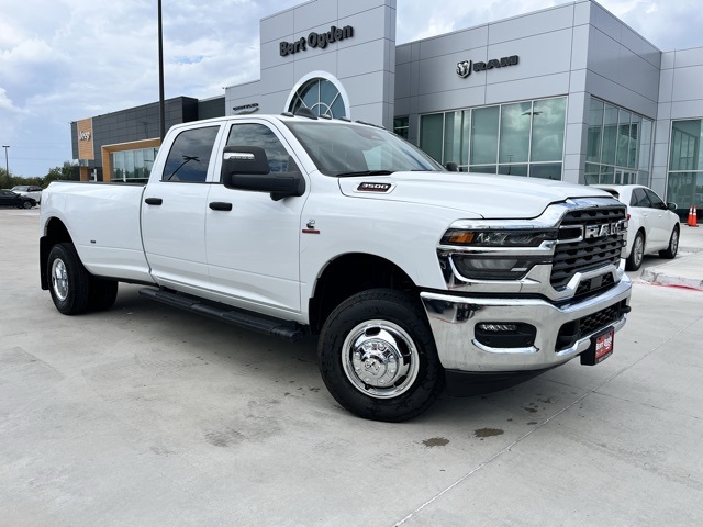 2026 RAM Ram 3500 Pickup Tradesman's photo