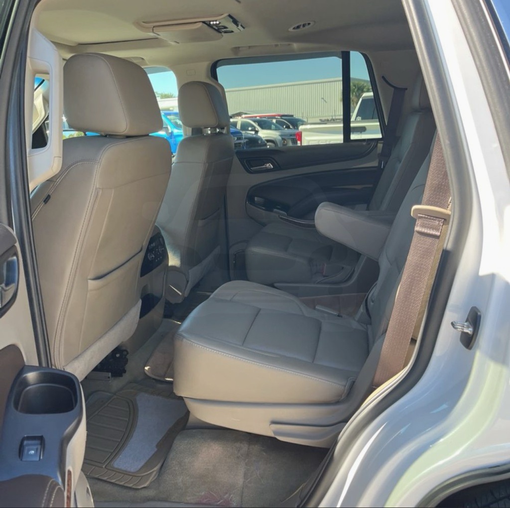 2017 Chevrolet Tahoe Premier:3925H