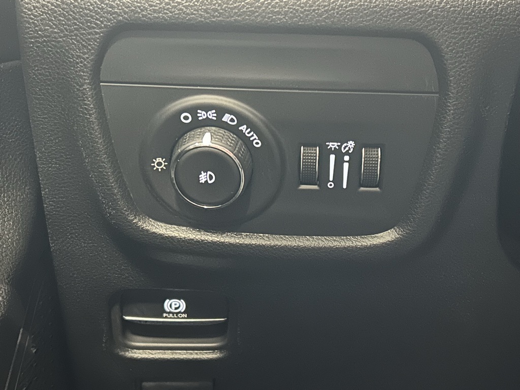 new 2025 Jeep Grand Cherokee L car, priced at $53,335