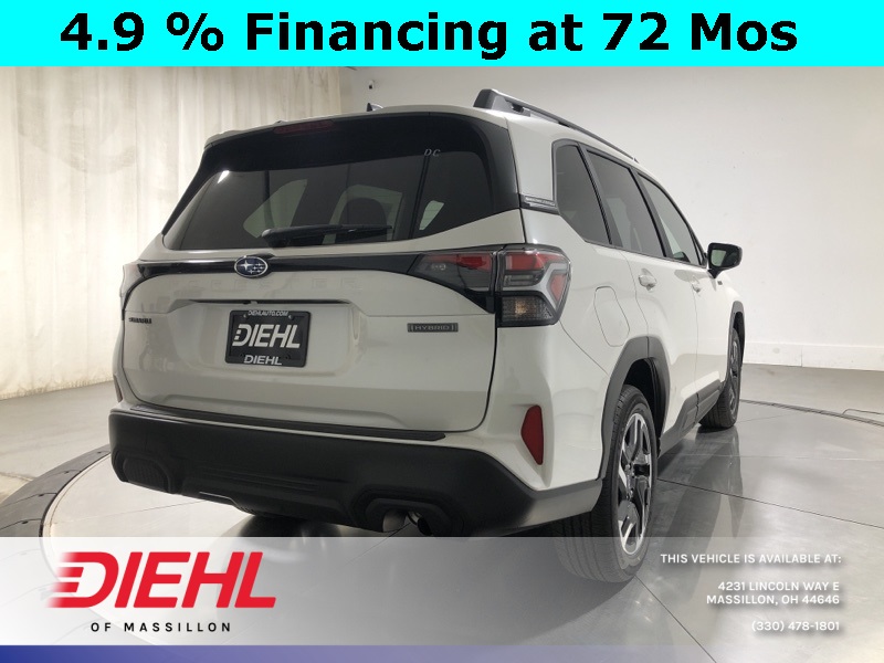 2025 Subaru Forester Premium photo 4