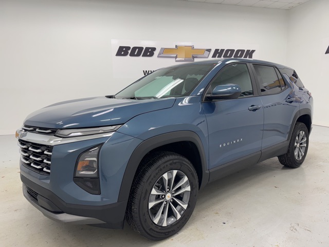 new 2026 Chevrolet Equinox car, priced at $31,045