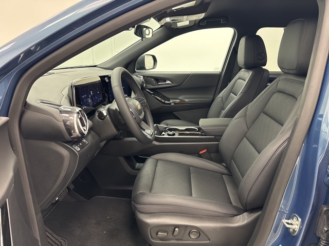 new 2026 Chevrolet Equinox car, priced at $31,045