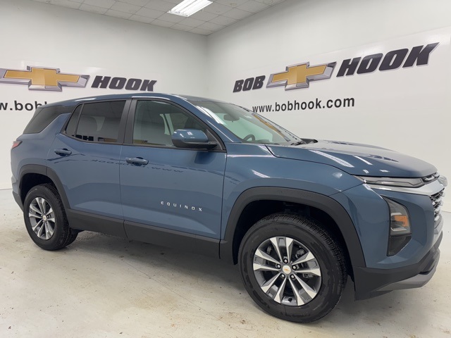 new 2026 Chevrolet Equinox car, priced at $31,045