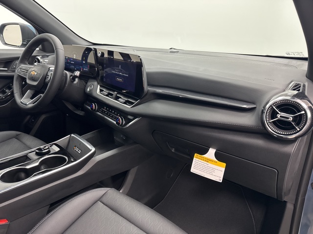 new 2026 Chevrolet Equinox car, priced at $31,045