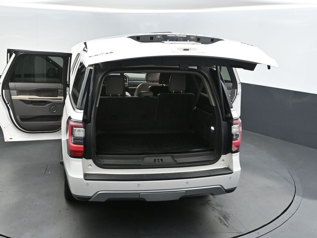 2019 White Platinum Ford Expedition Max Limited RWD SUV