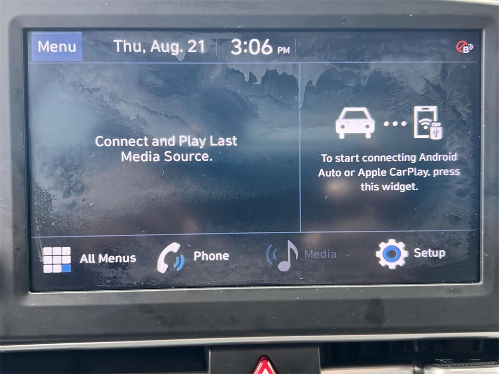 2022 Hyundai Elantra SEL photo 21