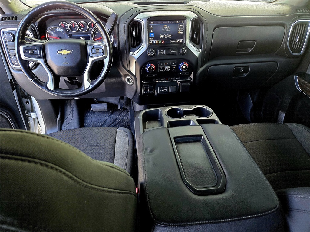 2020 Chevrolet Silverado 1500 LT photo 11