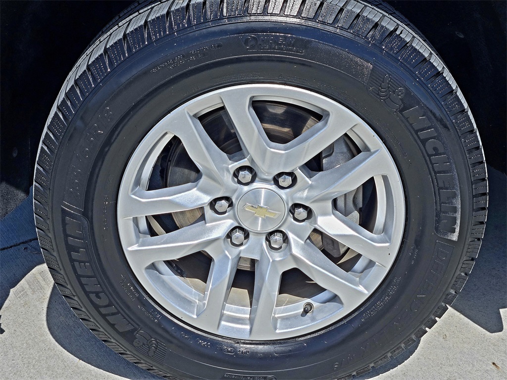 2020 Chevrolet Silverado 1500 LT photo 8