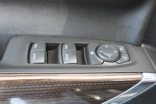 2021 Chevrolet Silverado 1500 RST photo 11