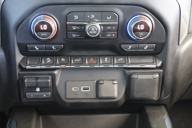 2021 Chevrolet Silverado 1500 RST photo 17